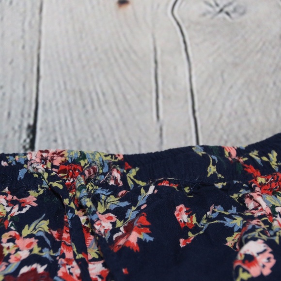 Dry Goods summer shorts - Picture 5 of 6